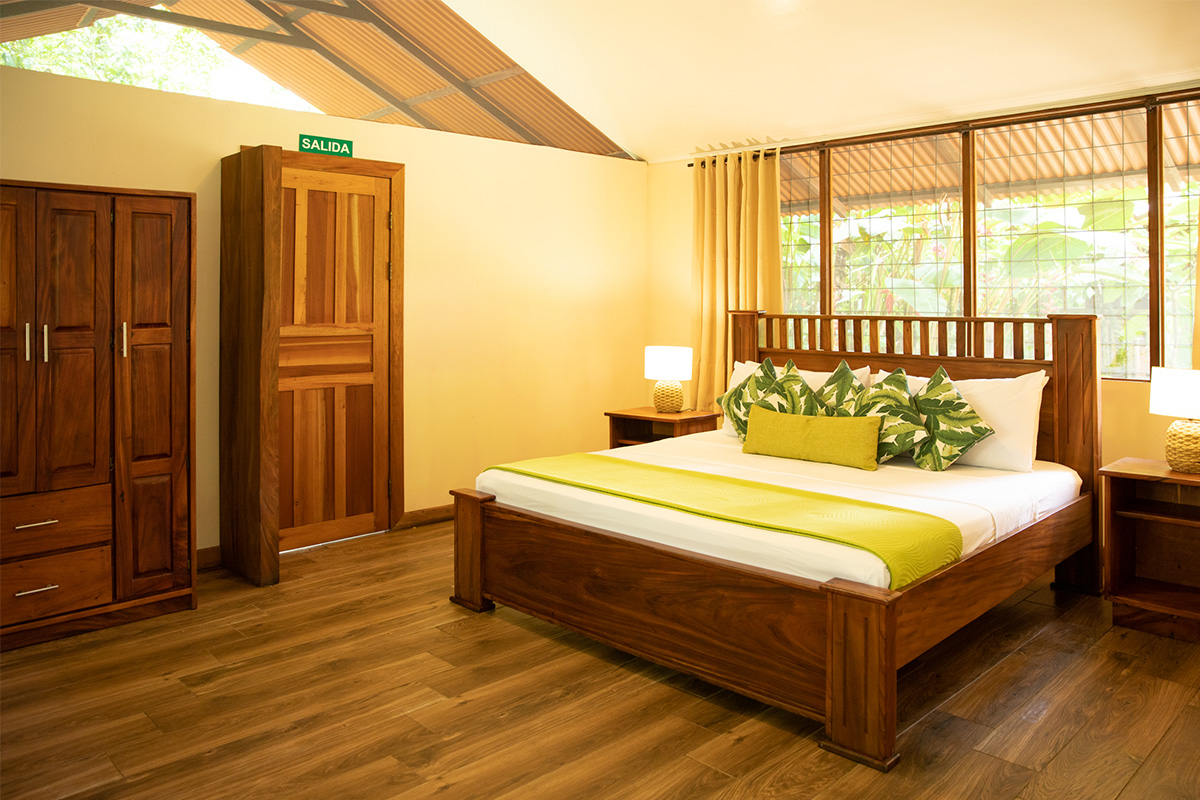 Hotel Pachira Lodge