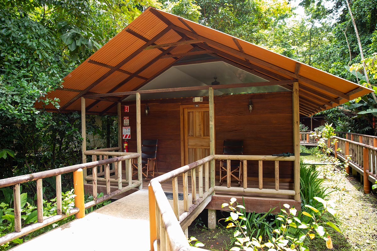 Hotel Pachira Lodge